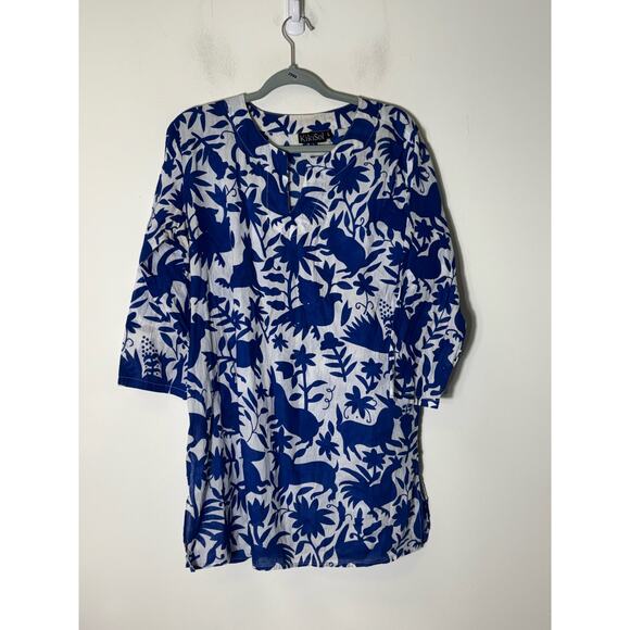 Woman's Bundle of 2 Boutique KikiSol Tunic and Scarf - Picture 1 of 3